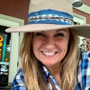 Meet your Posher, Stacey